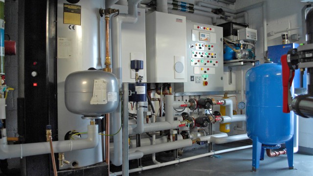 Hampshire Swimming Pool 4