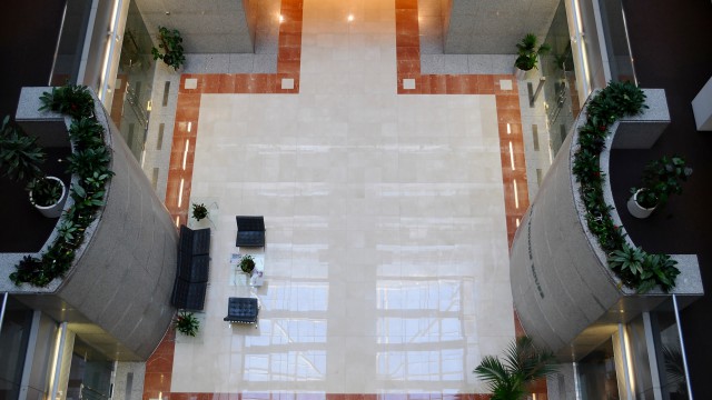 Commercial Project 001 1