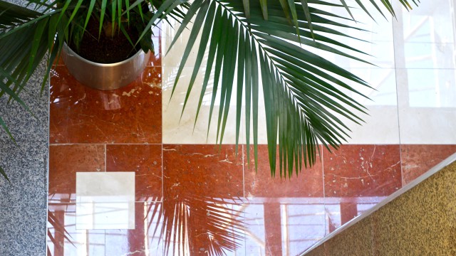 Commercial Project 001 2